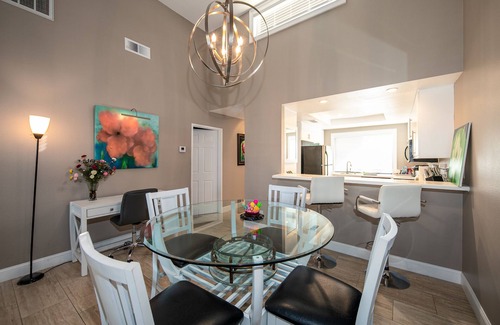 Palm Desert Condo | Palm Valley CC Condo, Sept, thru Dec. Weekly Bookings. Also, Jan - April 2026.
