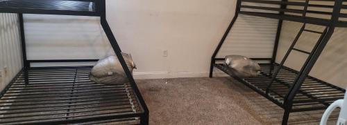 Poiciana Park II House | PalmBeachHouseFrm59FourPrsMin3PrsPartyEachRoom