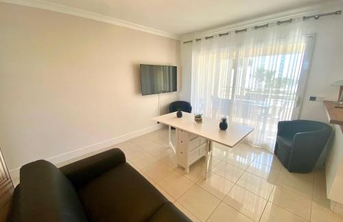 La Bocca Apartment | Palme Royale By SCLS Locations