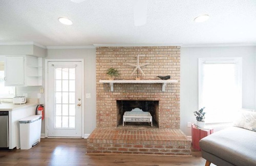 Wilmington House | Palmetto Point - Game Room + Pool