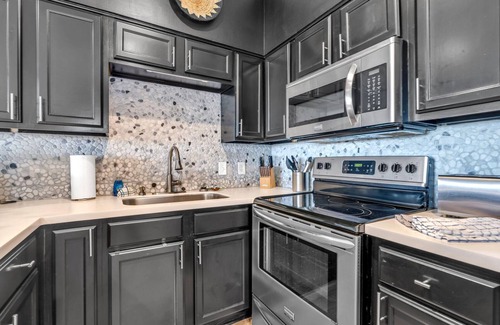 Seagrove Beach Condo | Palms A1: Best Prices to Be Ground Level Directly on the Beach