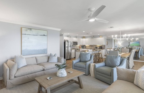 Dune Allen Beach Condo | Palms of Dune Allen 202. Luxurious Gulf Front 3 Bedroom Condo in Dune Allen.