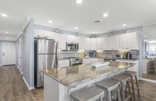 Dune Allen Beach Condo | Palms of Dune Allen 202. Luxurious Gulf Front 3 Bedroom Condo in Dune Allen.