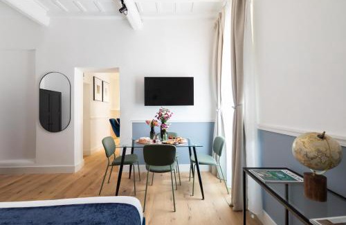 Rione V Ponte Apartment | Palomba Boutique Apartment