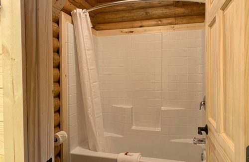 Panguitch Hotel | Panguitch Countryside Cabins