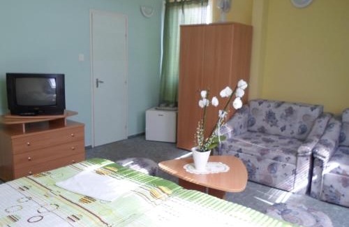 Miskolc-Tapolca House | Panoráma Szállás