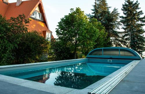 Balatonakarattya Villa | Panoráma Villa Akarattya