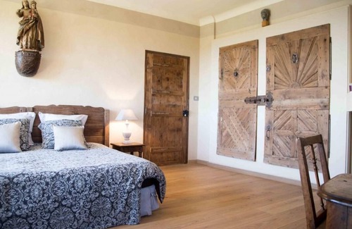 Villeneuve-les-Avignon Bed & Breakfast | Panoramic Suite with river view