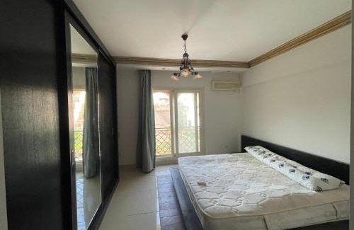 Ash-Shruq Apartment | Panorama Al Shorouk apartment with view
