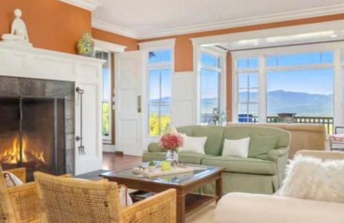 Stowe Hollow House | Panorama