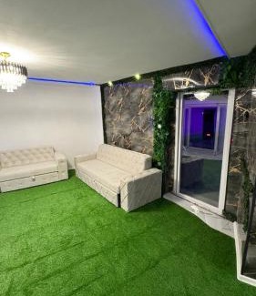 East Sarajevo House | Panorama Villa House Sarajevo- Jacuzzi, Bazen & Pogled na Grad 1