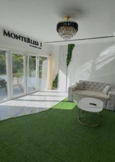 East Sarajevo House | Panorama Villa House Sarajevo- Jacuzzi, Bazen & Pogled na Grad 1