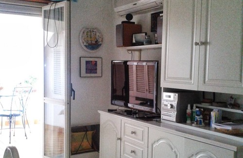 Gianola Apartment | Panoramic attic between Naples and Rome near the sea