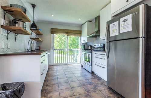 Swiss Meadows Cottage | Panoramic Blue Mountain cottage