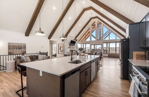 Indian Point House | Panoramic Lake View W/Indoor Pool, Hot tub, Gameroom & Firepit
