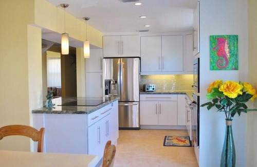 Islamorada House | Panoramic Ocean Views from this 3 Bedroom Islamorada Home