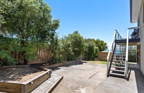 Portarlington House | Panoramic Views - Newly renovated with breathtaking panoramic views of the bay.
