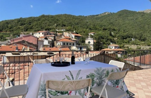 Villa Talla Apartment | Panoramica sul Terrazzo by Interhome