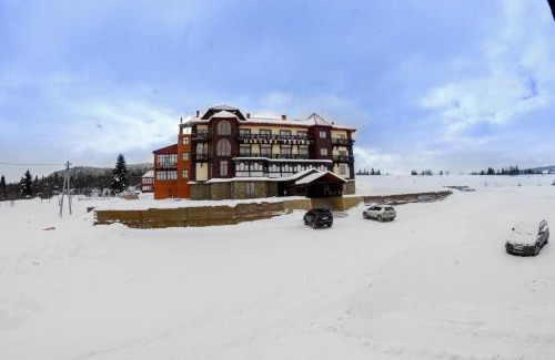 Mokhnate Hotel | Panska Rovin Hotel