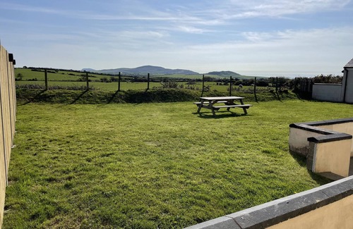 Rhoshirwaun Cottage | PANT FALI, family friendly, character holiday cottage in Aberdaron