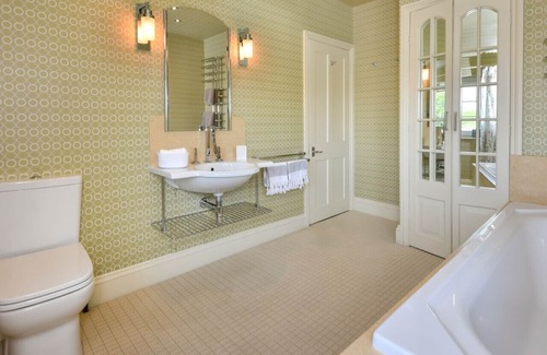 Abersoch House | Pant yr Hwch - Five Bedroom House, Sleeps 12
