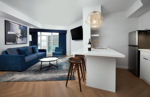 Downtown Toronto Hotel | Pantages Hotel Toronto Centre