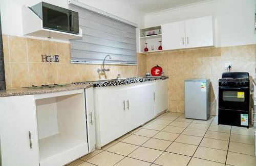 Greater Johannesburg Metropolitan Area Apartment | Panther