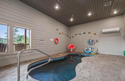 Gatlinburg - Pigeon Forge House | Papa Bear's Swimming Hole