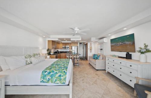 Honokowai Apartment | Papakea A306 · Papakea A306 Remodel Oceanfront Studio Getaway