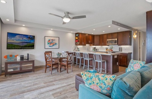 Honokowai Condo | Papakea H304 2BR/2BA Condo with Spectacular 180º Ocean Views & Central AC