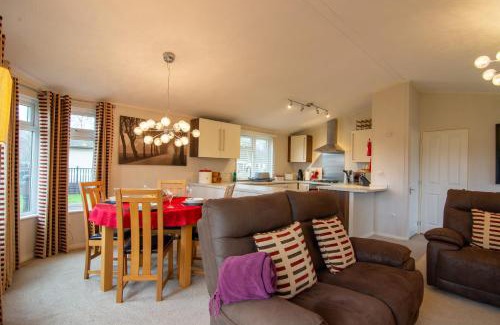 Wisbech House | Par Three