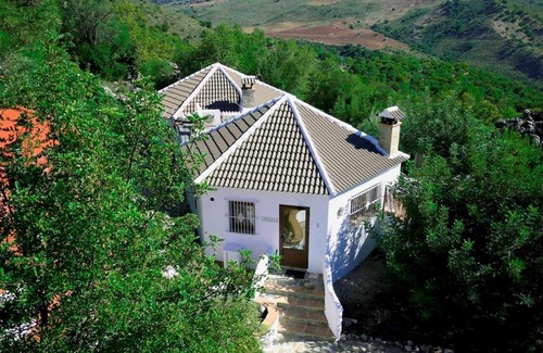 Montecorto Apartment | 'Paraíso Escondido 1' with Mountain View, Pool, Wi-Fi & Garden