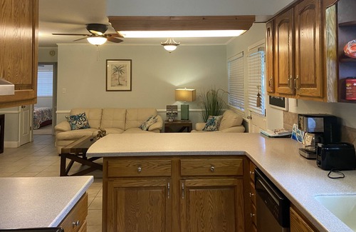 Long Beach House | Paradise at Maiden Voyage:Ultimate Beach Getaway with Pet-Friendly Bliss!
