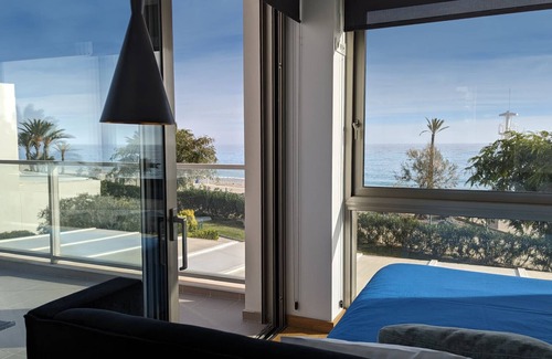 Villajoyosa Ski Chalet | PARADISE beachfront luxury villa