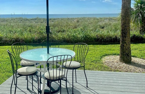 Golden Beach Condo | Paradise Found : Beach Front Condo w/Breathtaking Views!