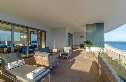 Cabo San Lucas Condo | Paradise Found: Luxurious 3 Bedroom Oceanfront Condo at Garza Blanca, Cabo