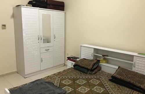 Emirates City Apartment | Paradise lake tower