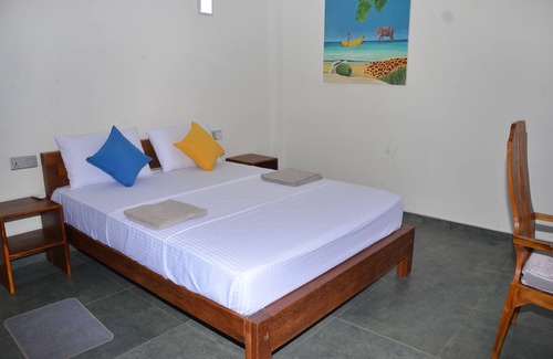 Andiambalama House | paradise near airport.