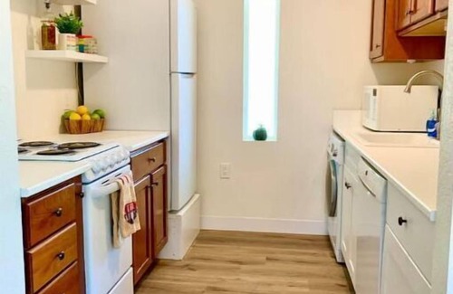 Shea Heights Apartment | Paradise near Preserve apartment in private house