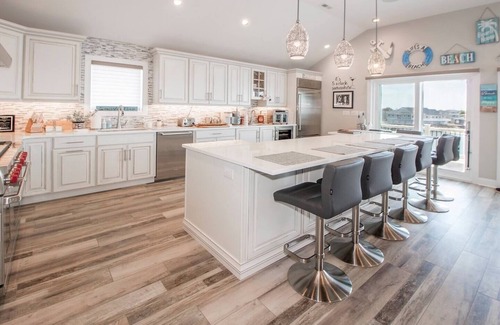 Brigantine House | Paradise on the Bay! 3 DAY & WEEKLY! ELKS MEMBERS WELCOME! Linens Provided
