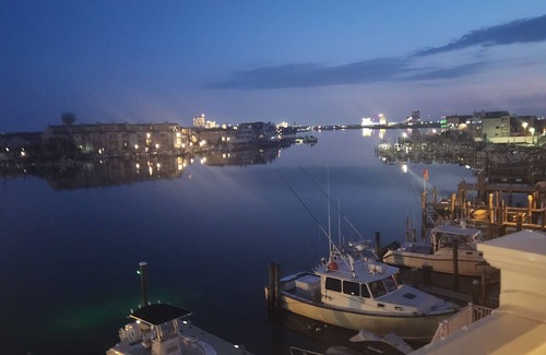 Brigantine House | Paradise on the Bay! 3 DAY & WEEKLY! ELKS MEMBERS WELCOME! Linens Provided