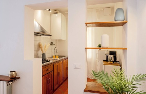 Padova Apartment | PARADISE PADUA- Relaxing home just minutes from everything with public parking