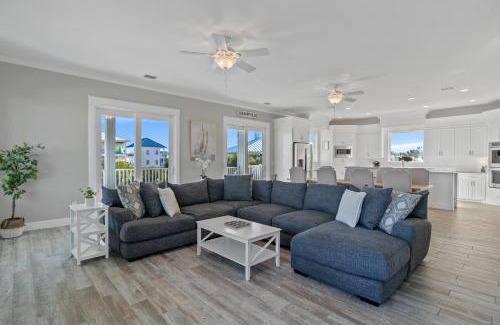 Pensacola Beach House | Paradise Palms