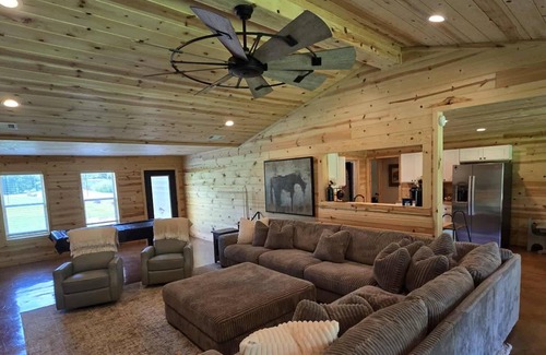 Higden House | Paradise Pines