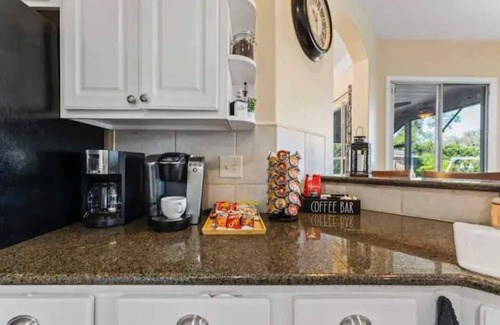 Southside House | Paradise Playhouse Sleeps 10 Arcade Poker Rm