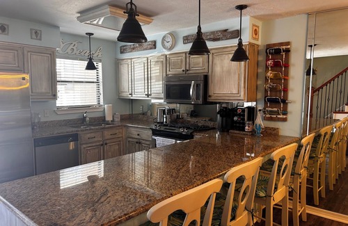 Panama City Beach House | "Paradise Pointe"-#137-5 min to the beach-sleeps 6
