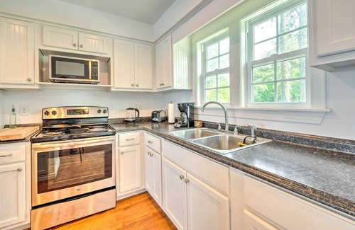 Hobucken House | 'Paradise Point' Pamlico River Home w/Dock & View