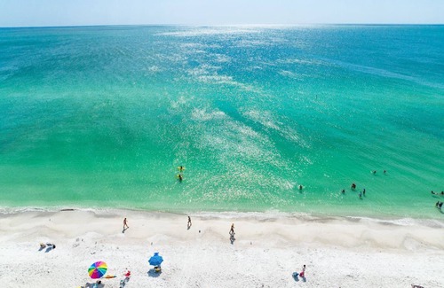 Whitney Beach Apartment | "Paradise" & Private Heated Pool