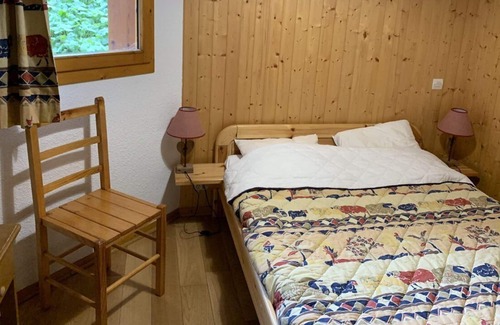 Plan Peisey Ski Chalet | Paradiski calm and closed to the slopes plan peisey