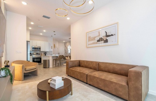 Florida Central Atlantic Coast House | Paradiso Grande 5 Bed New Townhome - 10329
